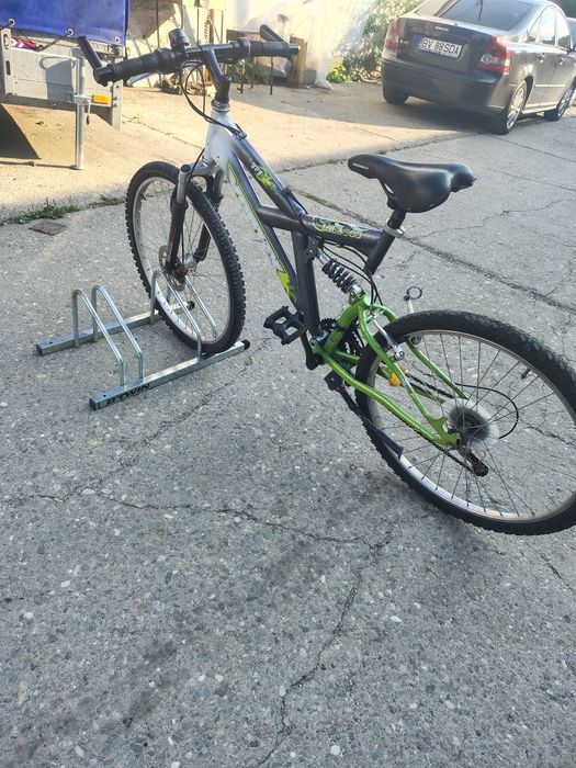 Bicicleta Vortex full suspension. Roti 26.