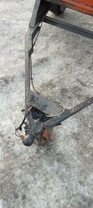 Продам прицеп на восточном