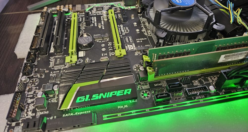 Kit socket 1151 Intel I5 7400 B150