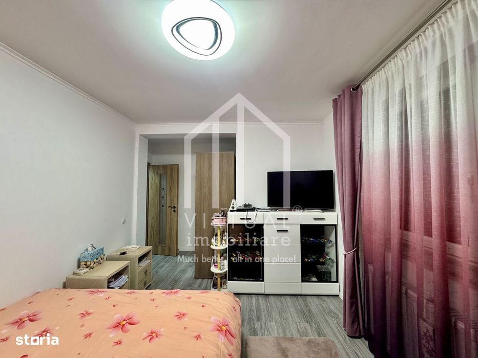 Apartament cu 3 camere, 72mp utili+12mp terasa, etaj 1/3, 2 parcari