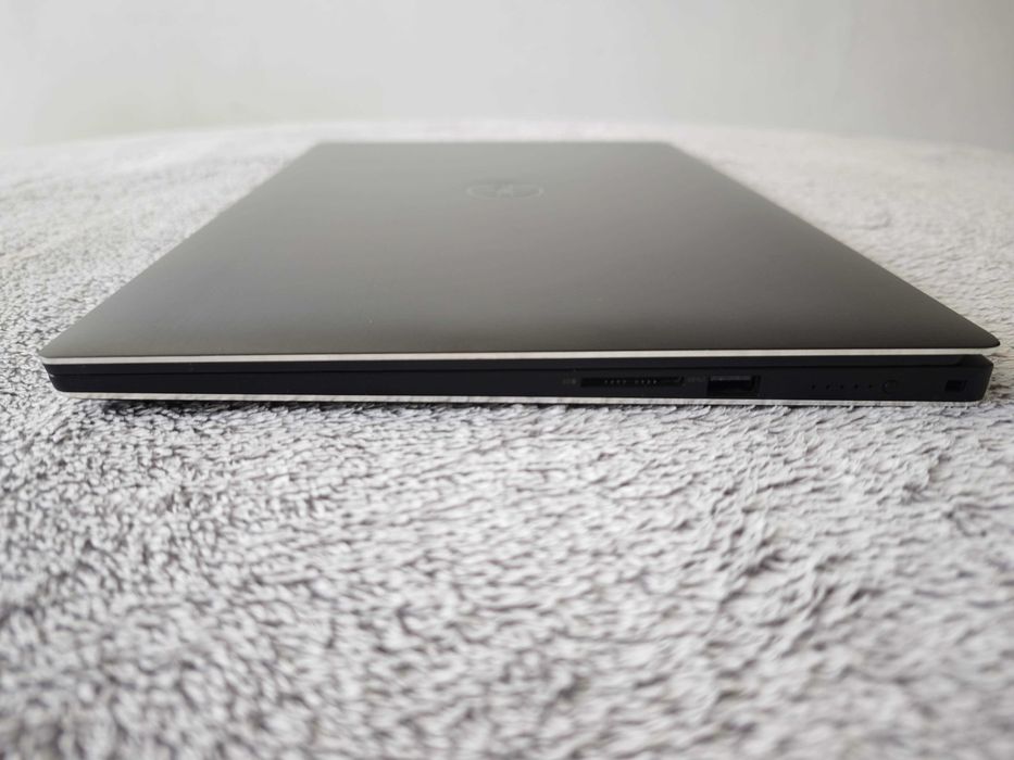 Dell Precision 5530 i7-8850H RAM 32 HDD 512 Quadro P1000 FHD IGZO