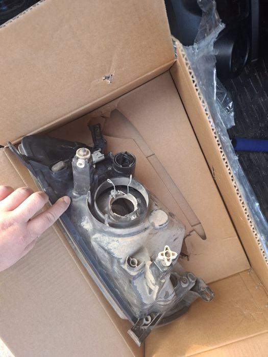 Фара Лада Гранта 2190 правая