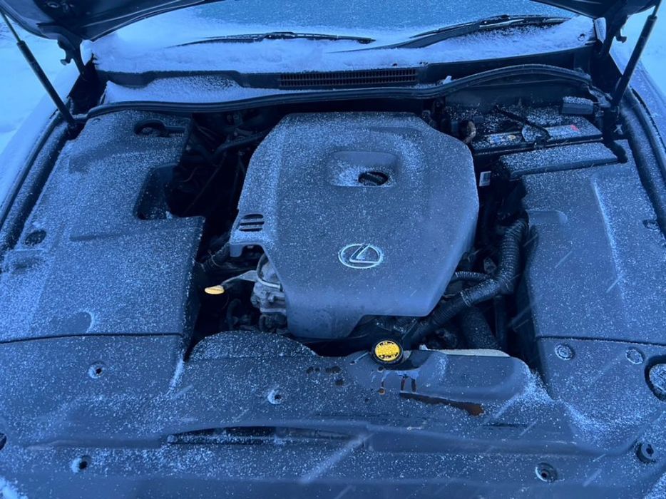 DEZMEMBREZ Piese Lexus is220d Motor 2.2 Diesel 177 CP Injectoare Electrice cu fir Cutie de viteze Manuala