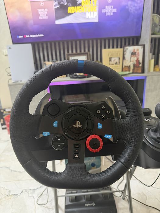 De vanzare volan logitech g29