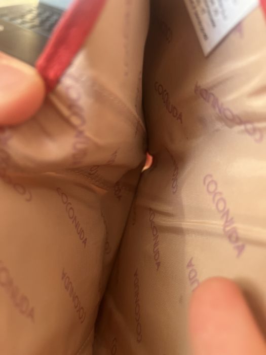 Portofel roșu pentru damă