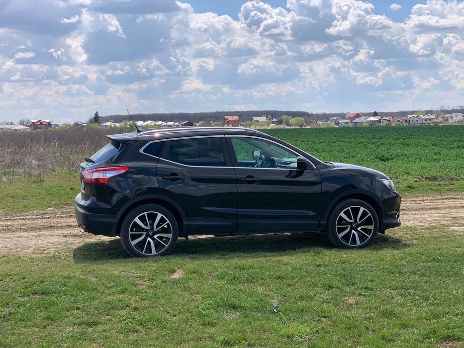 Nissan Qashqai 2016 diesel, 10.214 € — imagine 1