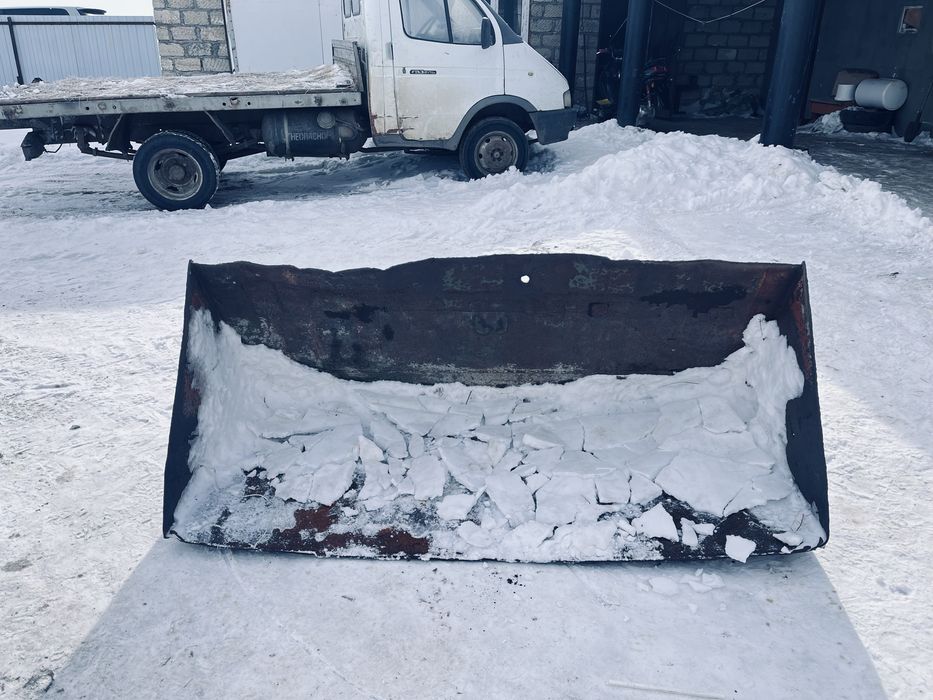 Продам лопату на трактор