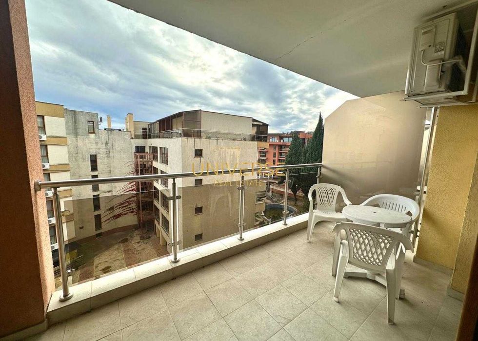 Продава се Едностаен апартамент в Несебър - 56 кв.м за 1340 €/кв.м - Снимка #13