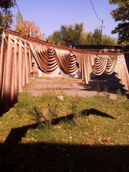 Продам шторы с ламбрекеном