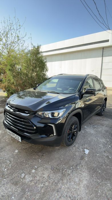 Продаётся Tracker 2 2023 год Ltz