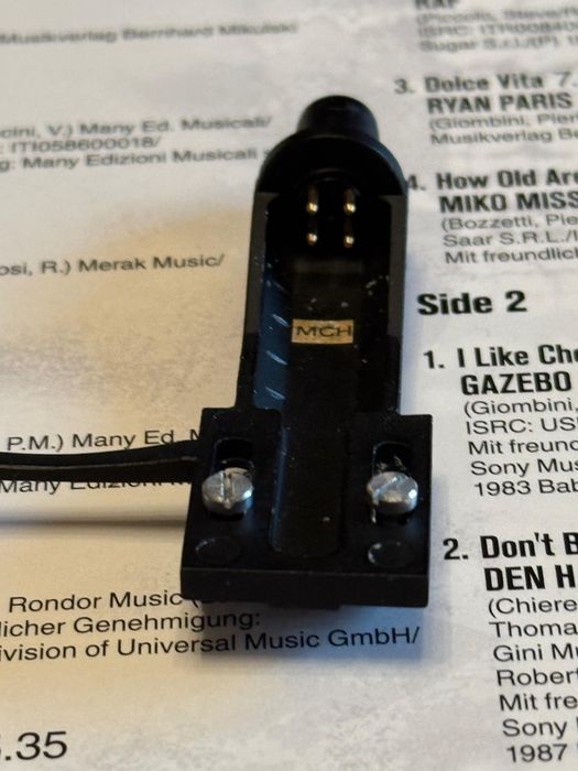 Шелл DIATONE для винилового проигрывателя.