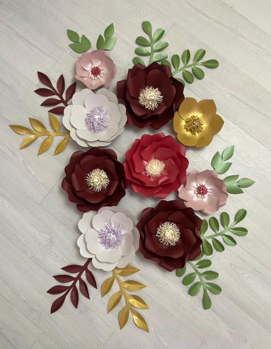 Цветы настенные продам