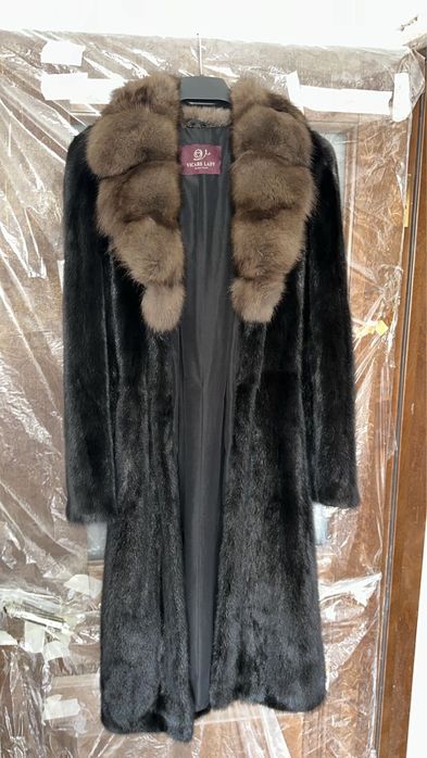 шуба из черной норки