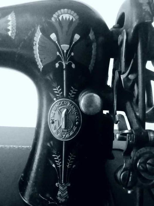 Masina de cusut Singer