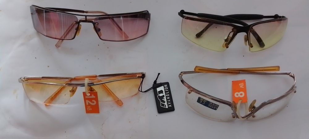 Продавам различни видове слънчеви очила