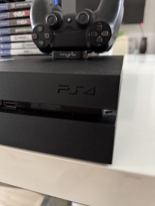 Ps4+4jocuri+2 controller+stand