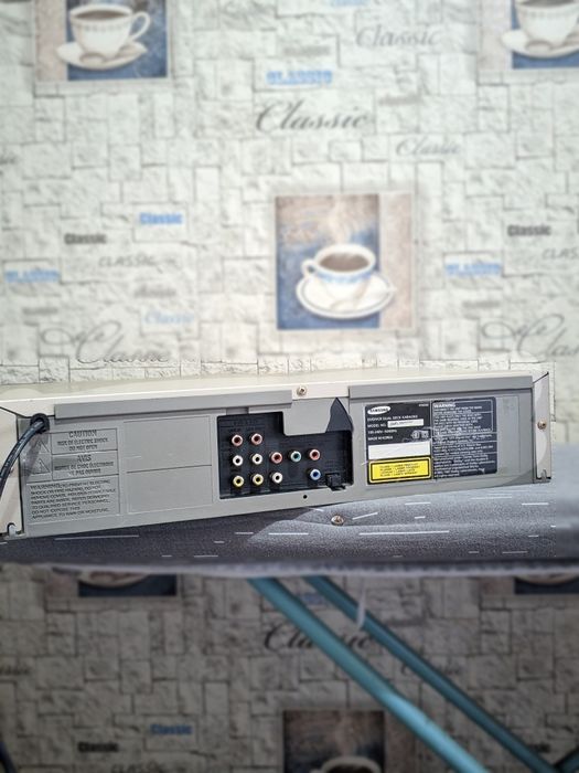 Samsung DVD V5000K Hi Fi 6 Head видеомагнитофон