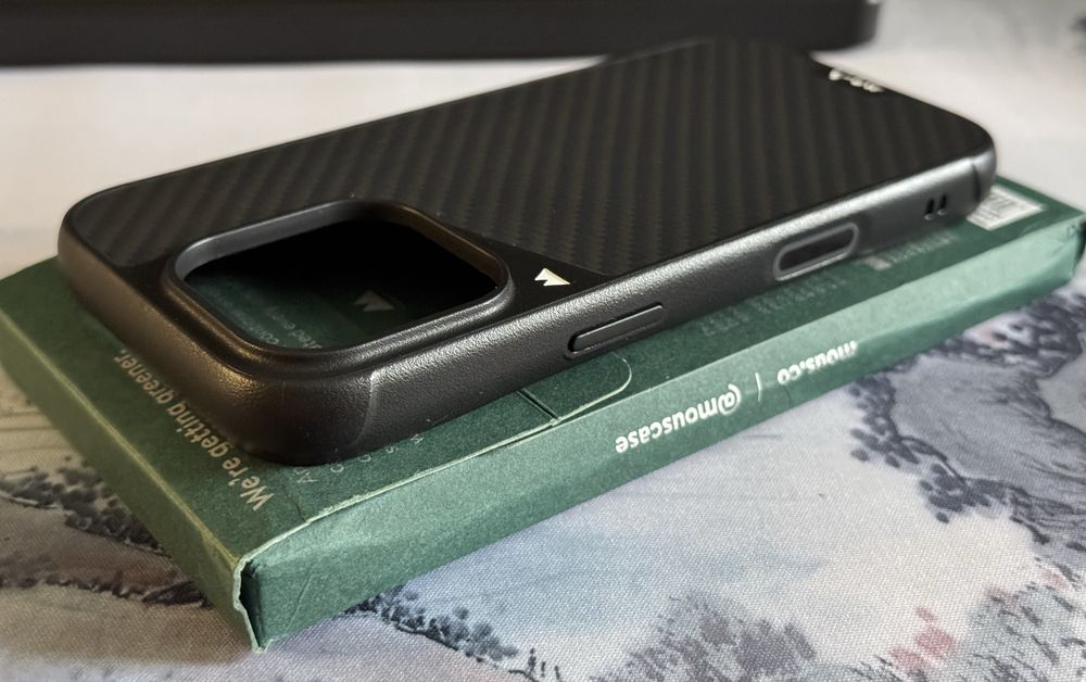 Husa/Carcasa Mous iPhone 16 Pro Aramid Fiber