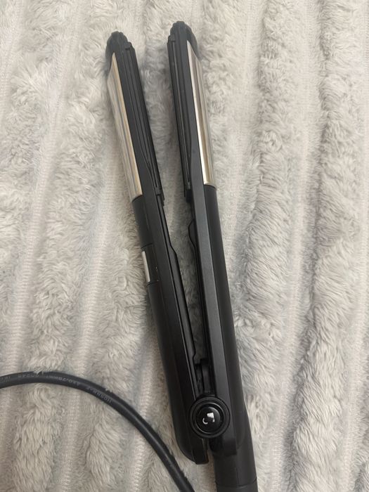 Выпрямитель для волос