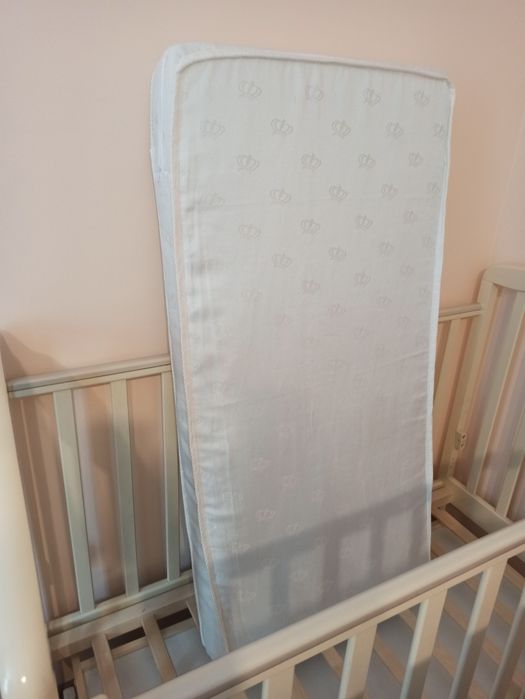 Продам детский манеж