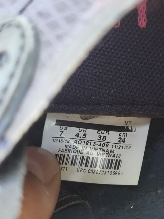 Маратонки найк 38 номер