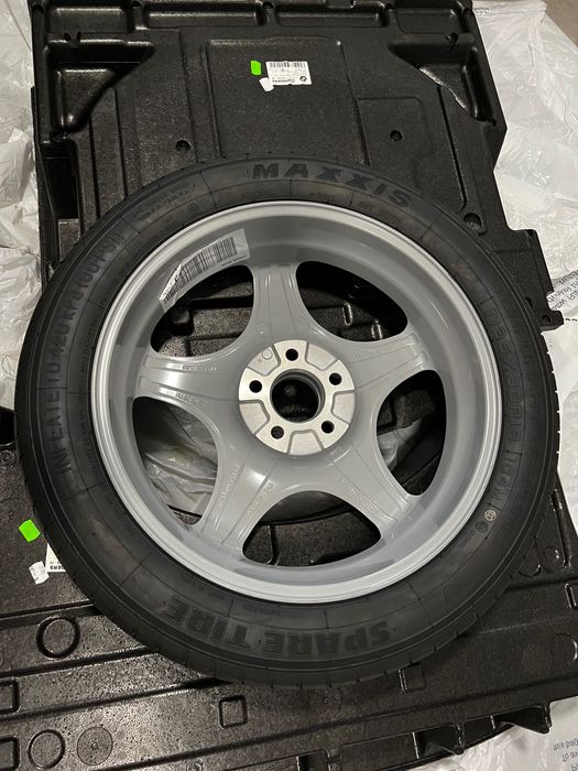 Оригинален сет за багажник с патерица за BMW 5 Серия G30/Г30 седан