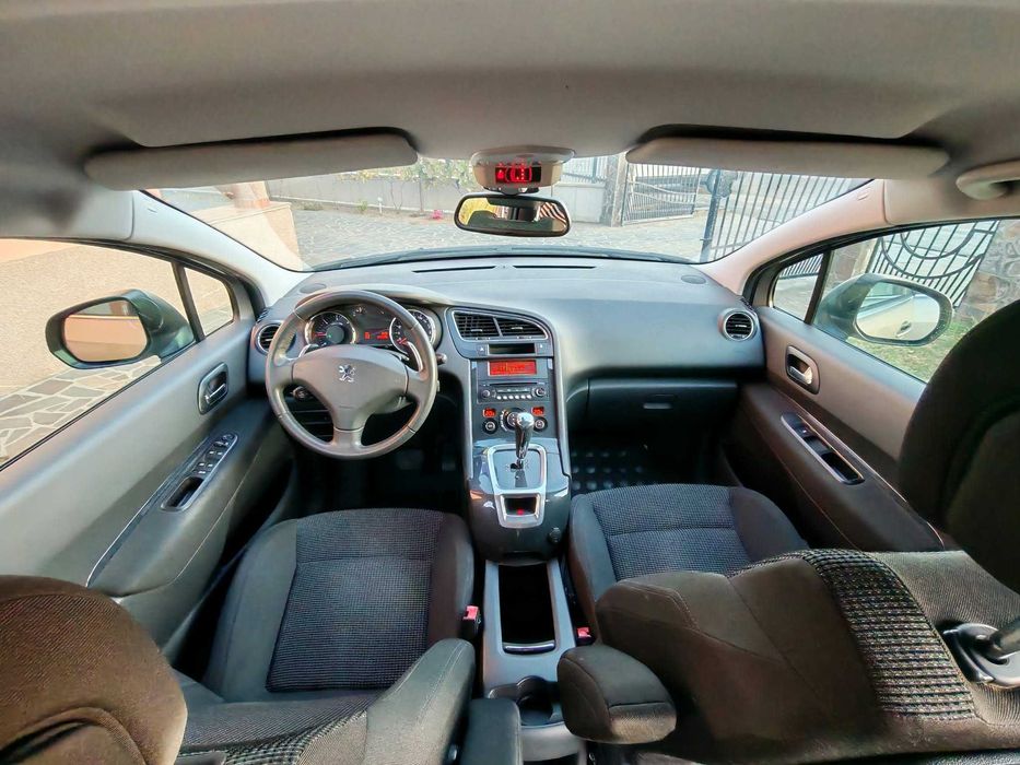 Peugeot 5008 1.6 HDI automat 2010