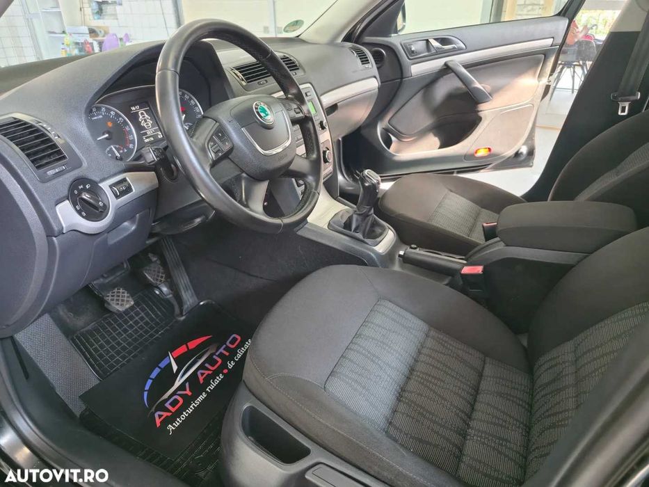 OCTAVIA 2,0 TDI . 4X4 . Rate fixe . Garantie 12 . Buy back .Test drive