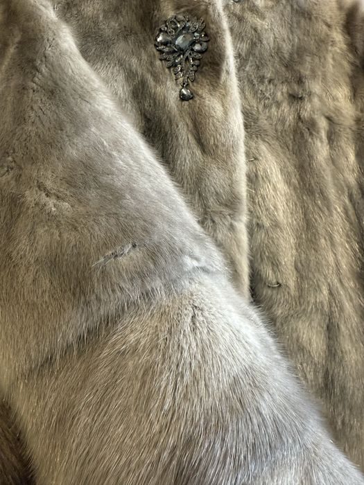 Шуба сатылады