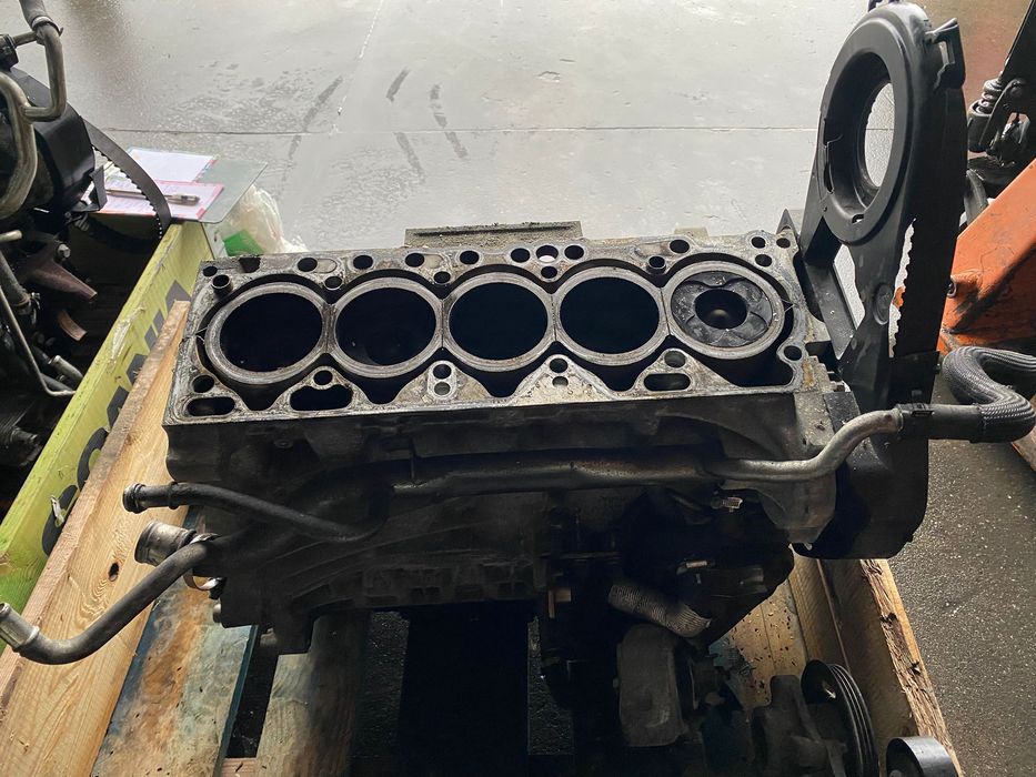 Bloc motor 180.000km Volvo S60 V60 XC60 V70 2008-2018 D5204T2