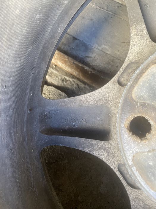 Продам диск с шинами