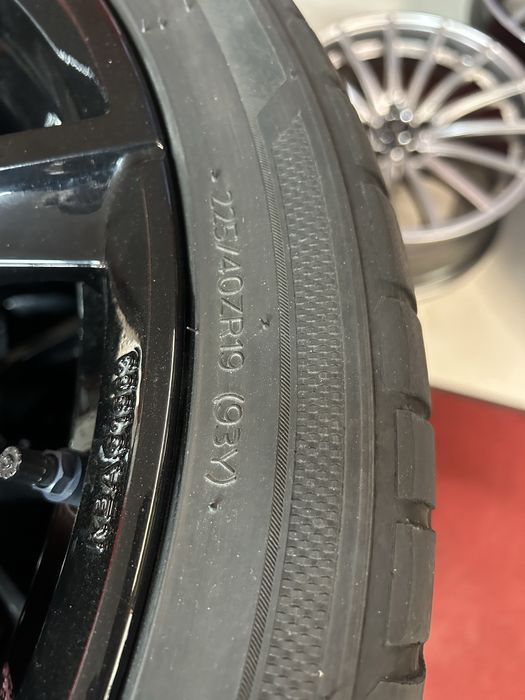 Джанти 19 цола Mercedes A B C W205 206 CLA V Class 225/40/19 255/35/19