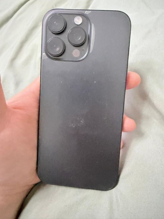 Продам iphone 16 pro max