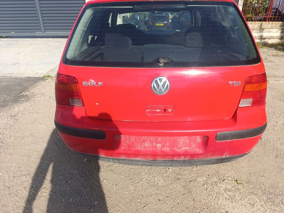 Фолксваген Голф4 1.9 тди / VW Golf4 1.9 tdi на части