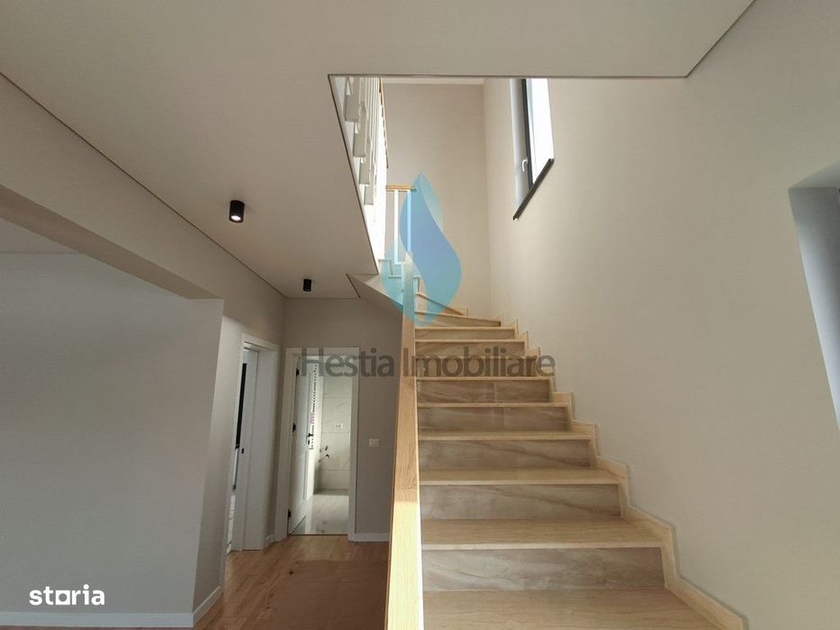 Vila eleganta, P+E+Pod, Popas Pacurari-V.Lupului.