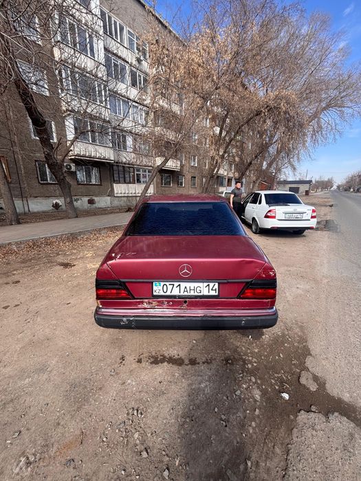 Продам Мерседес 124