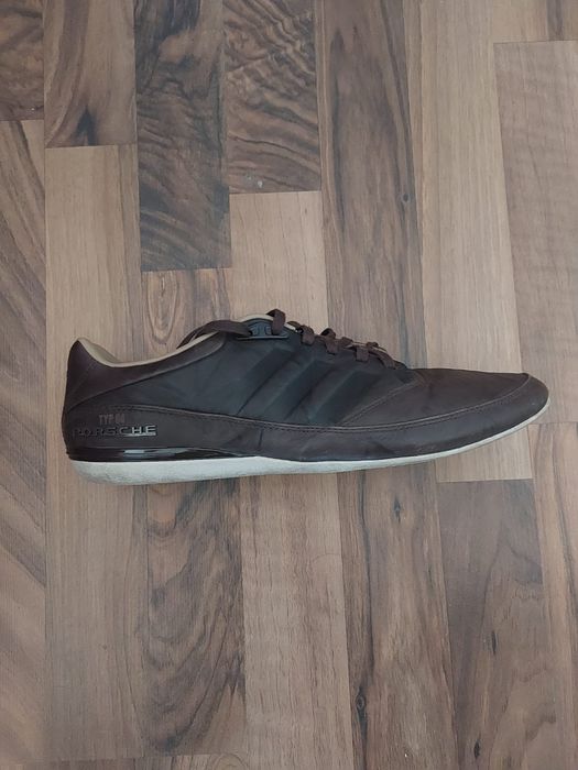 Adidasi adidas Porsche typ 64 marimea 41 made in Vietnam