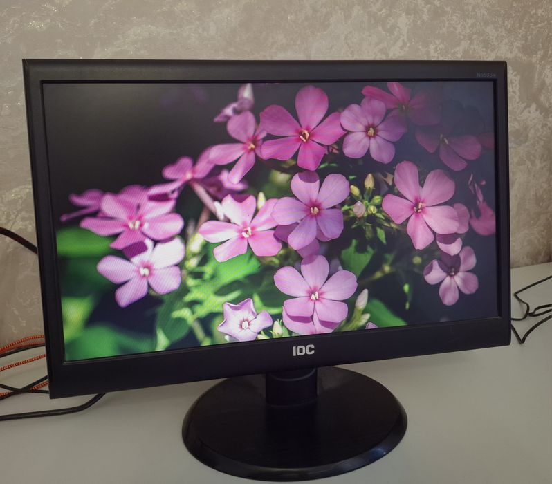 Монитор 18.5 дюймов(AOC N950SW)