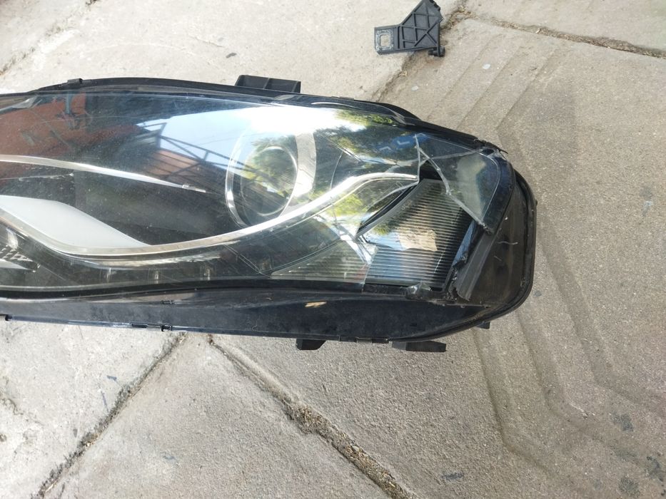 Фар за Ауди А4 б8 Far za Audi A4 b8 Биксенон Bixenon LED ЛЕД