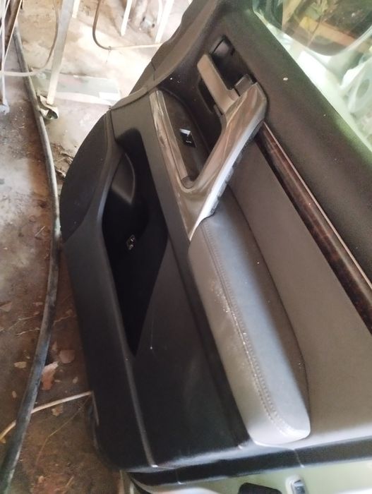 Едрогабаритни части Toyota Land Cruiser 200 Ланд Крузер