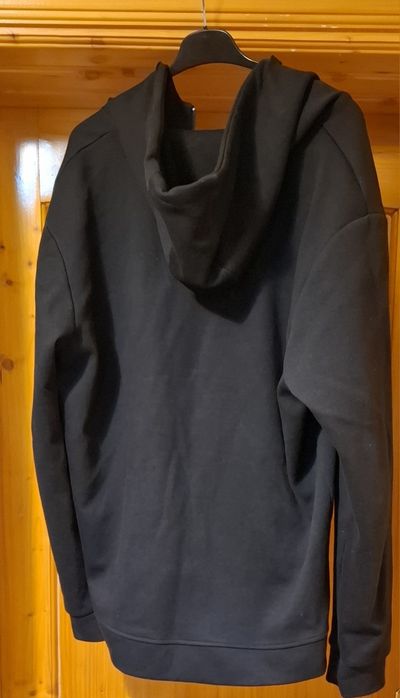 Bluza PRADA nouă fără eticheta