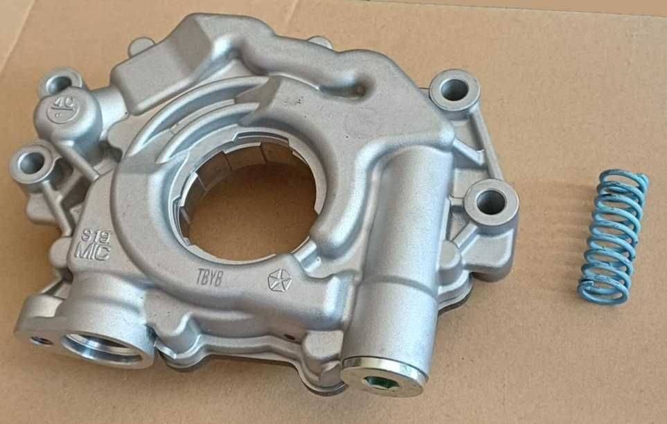 Маслена помпа Mopar 05038398AE за 6.4 Hemi 392 SRT 2011-2023 нова оригинална.