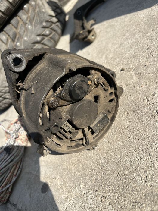 Продам навесные от 102 мотора мерса