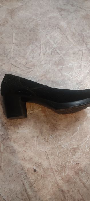 Продам обувь разную