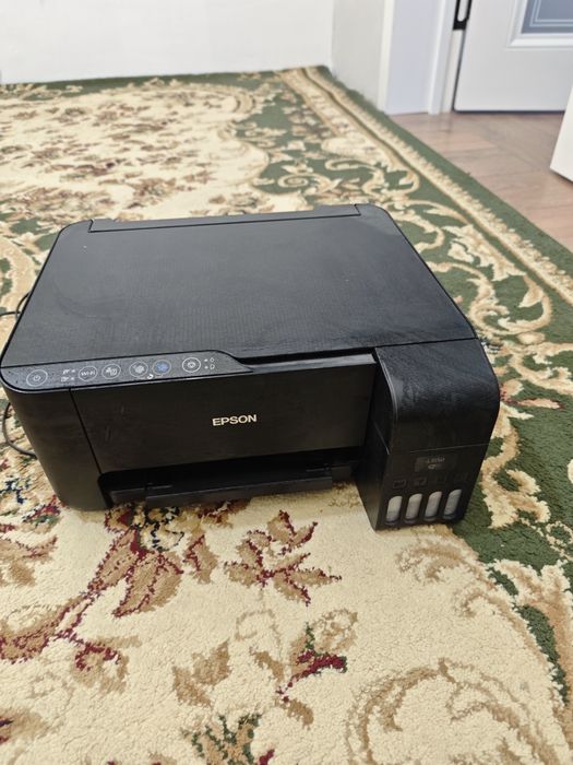 Epson L3150 очень хорошее состояние
