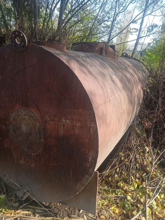 Temir bochka sisterna