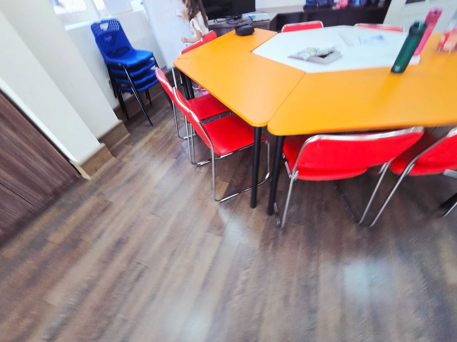 Комплекти детски бюра за класна стая, занималня, учебен център