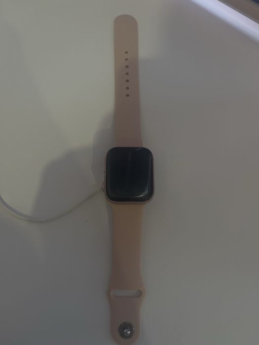 Часы женскииие л