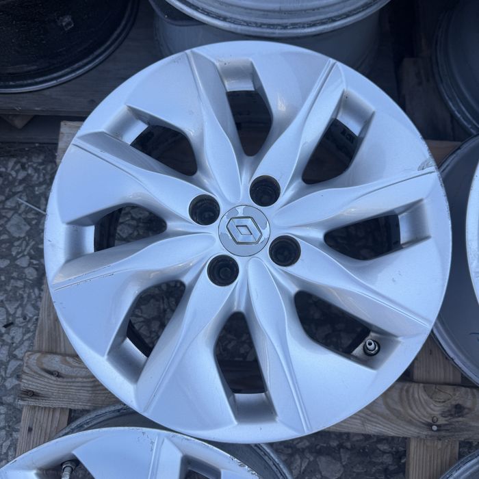 Алуминиеви джанти Renault Zoe 6,5J R16 ET44 4x100мм 403005079R ном 952