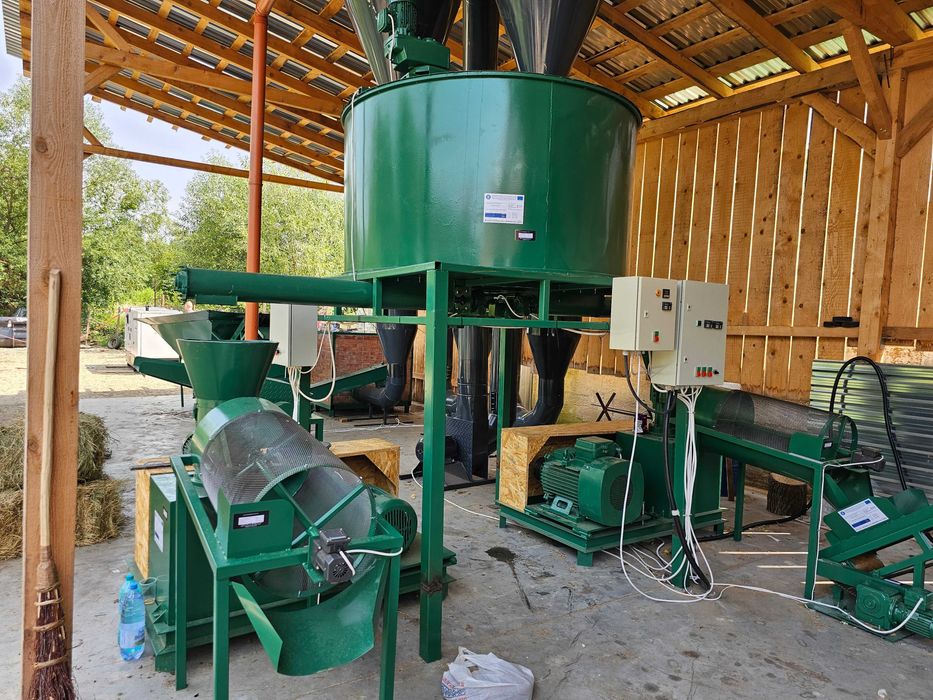 Presa peleti rumegus / granulator furaje cereale